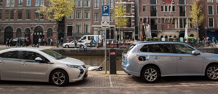 Punto de recarga para vehículos electricos en Amsterdam