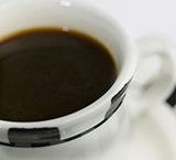 Descanso y café reducen el tiempo de reacción y la somnolencia