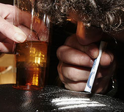 Campaña de vigilancia de drogas y alcohol