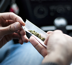 Más de 470 conductores son detectados al día con drogas o alcohol
