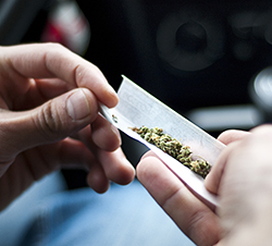 Un estudio encuentra diferentes perfiles entre conductor con alcohol y drogas