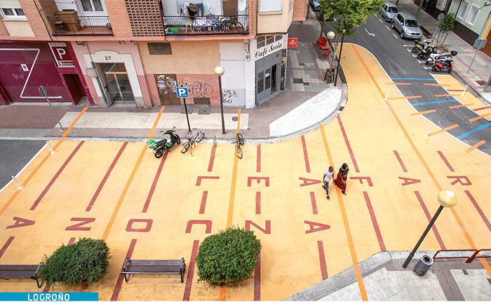 Una calle de Logroño transformada aplicando pintura