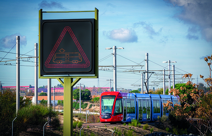 1005-n279-Tranvias-MLO-senal-700x450